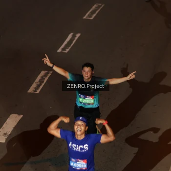 Runner Photo 4014874
