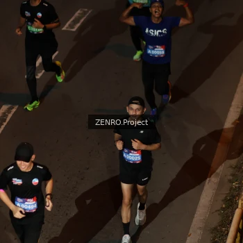 Runner Photo 4014902