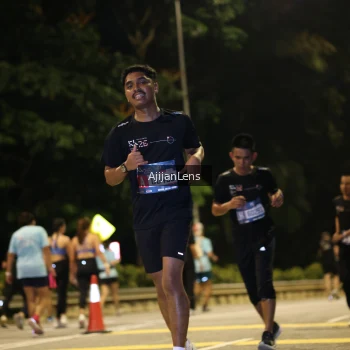 Runner Photo 4014972