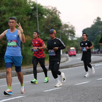 Runner Photo 4014999