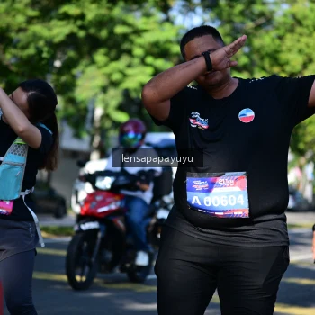 Runner Photo 4015022