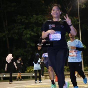 Runner Photo 4015043
