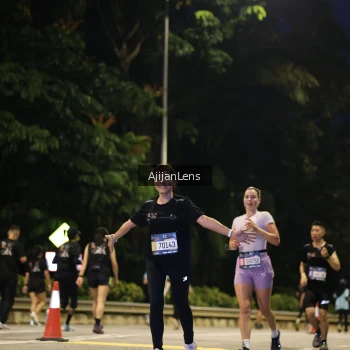 Runner Photo 4015057