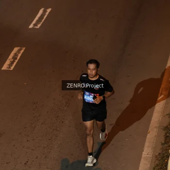 Runner Photo 4015072