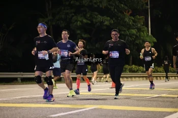 Runner Photo 4015136