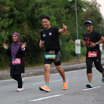 Runner Photo 4015174