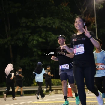 Runner Photo 4015180
