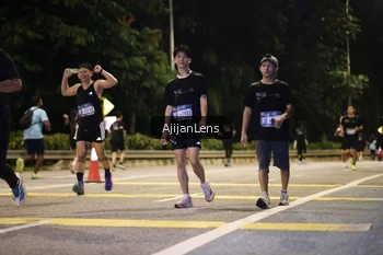 Runner Photo 4015181