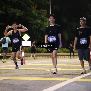 Runner Photo 4015186