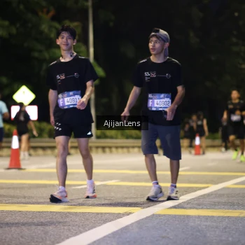 Runner Photo 4015209