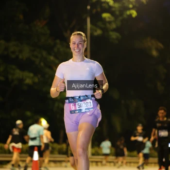 Runner Photo 4015238