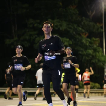 Runner Photo 4015305
