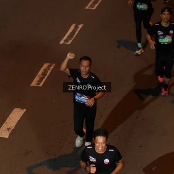 Runner Photo 4015321