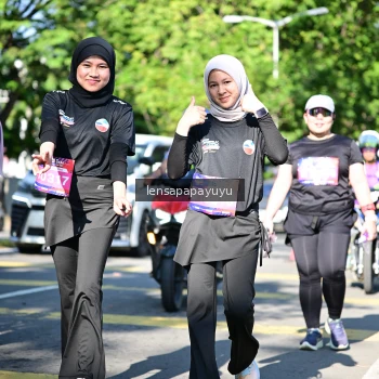 Runner Photo 4015370
