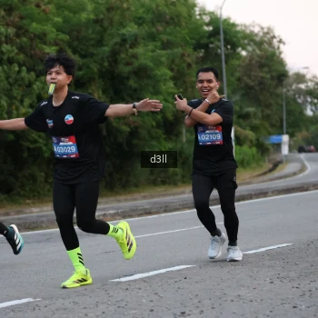 Runner Photo 4015385