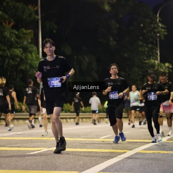 Runner Photo 4015395
