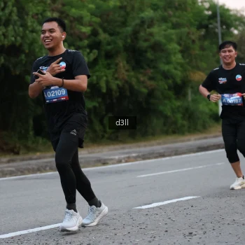 Runner Photo 4015410