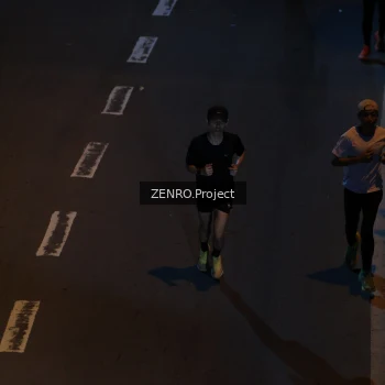 Runner Photo 4015421