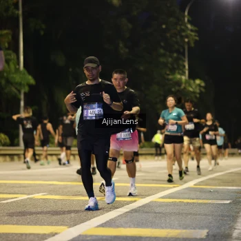 Runner Photo 4015429