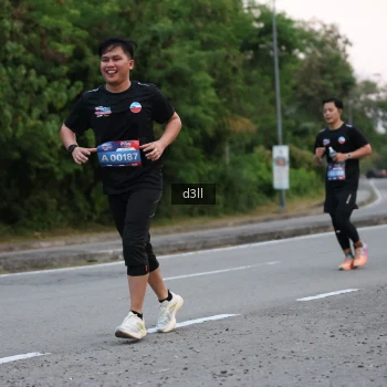 Runner Photo 4015437