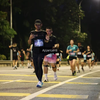 Runner Photo 4015440