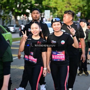 Runner Photo 4015452