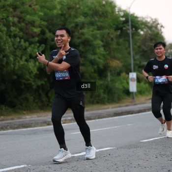 Runner Photo 4015457