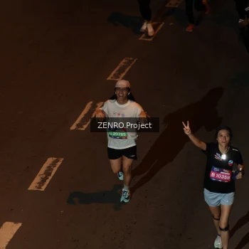 Runner Photo 4015464