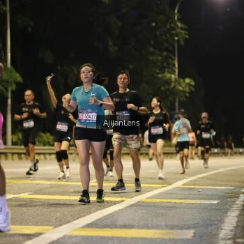 Runner Photo 4015471