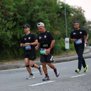 Runner Photo 4015503