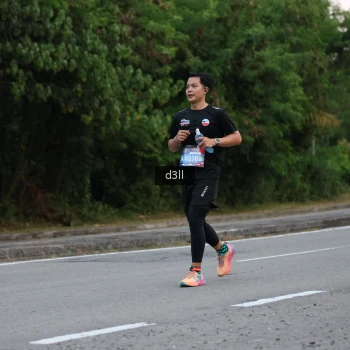 Runner Photo 4015529