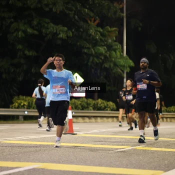 Runner Photo 4015532