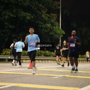 Runner Photo 4015536