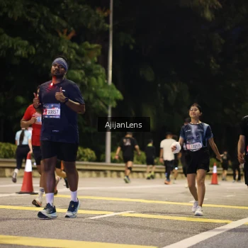 Runner Photo 4015554