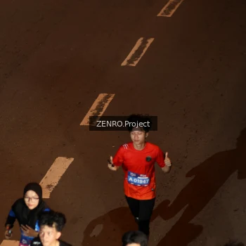Runner Photo 4015555