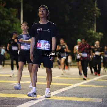 Runner Photo 4015578