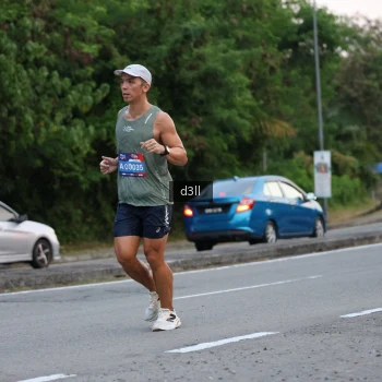Runner Photo 4015580
