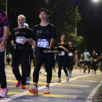 Runner Photo 4015637