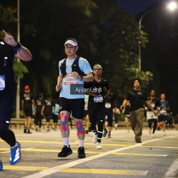 Runner Photo 4015691
