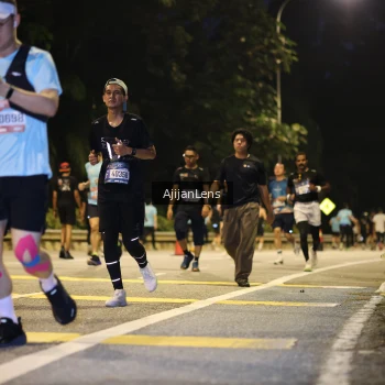 Runner Photo 4015716