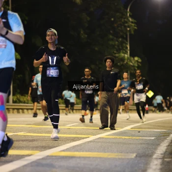 Runner Photo 4015724