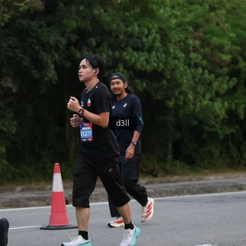 Runner Photo 4015727