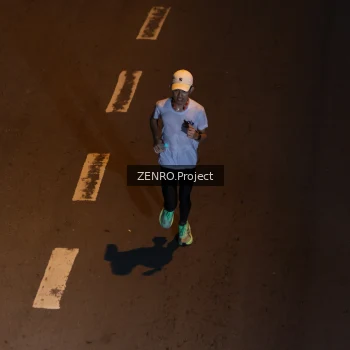 Runner Photo 4015766
