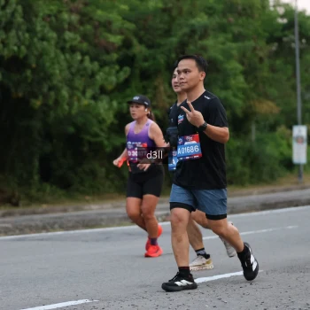Runner Photo 4015771