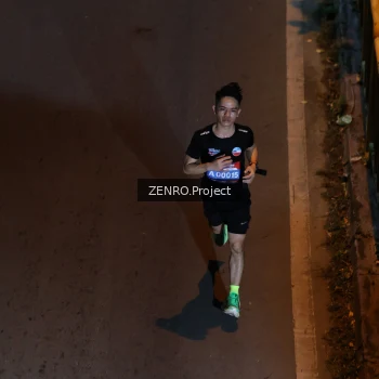 Runner Photo 4015843
