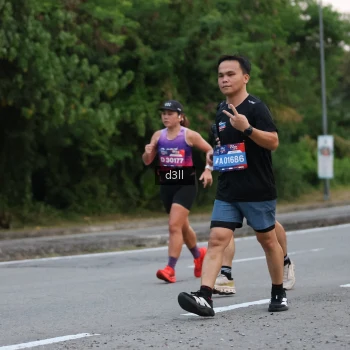 Runner Photo 4015844