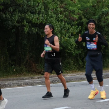 Runner Photo 4015845
