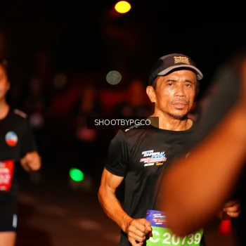 Runner Photo 4015894