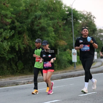 Runner Photo 4015916