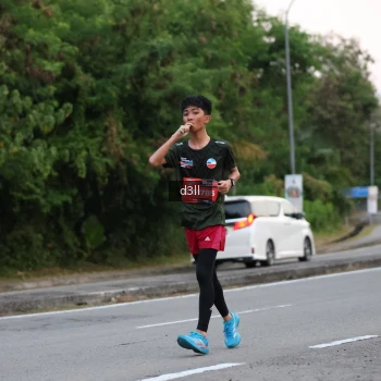 Runner Photo 4015918
